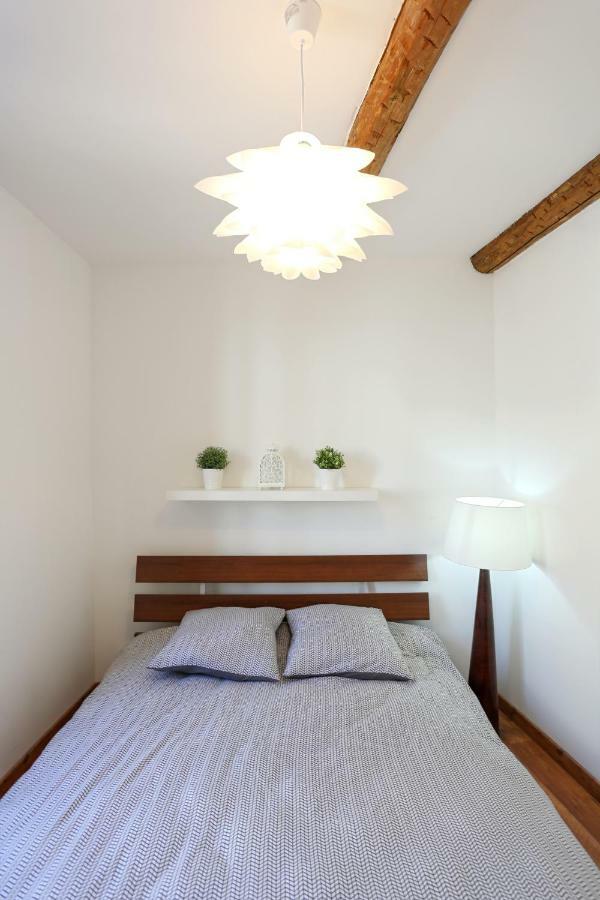 Gregbnb - T2 Cosy Et Design - Parking Inclus - Wifi - 15Min Gare Tolón Exterior foto